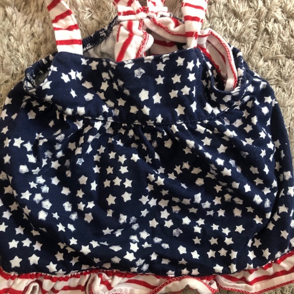 Multiple shirts - Picture 2 of 6